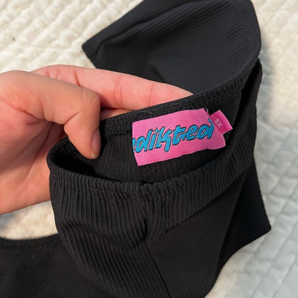 Cut out bodysuit - Picture 2 of 4